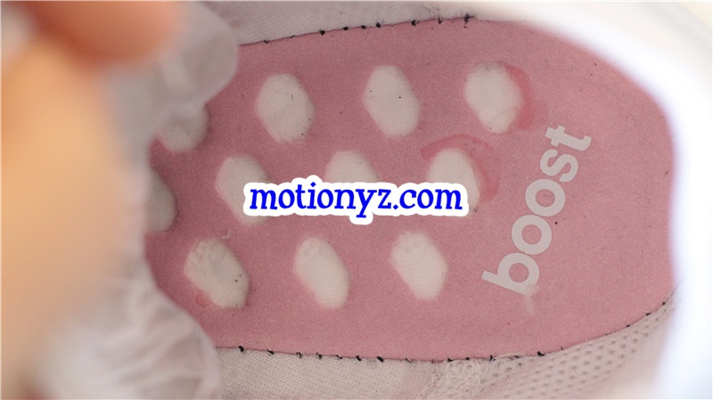 Real Boost Adidas NMD R1 White Pink GS